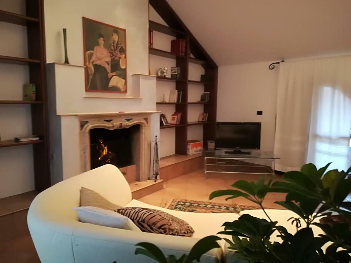 Le Ginestre Bed & Breakfast Caselle Torinese Exterior photo